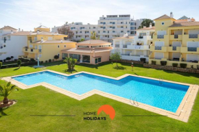 #205 Santa Eulália J23 by Home Holidays